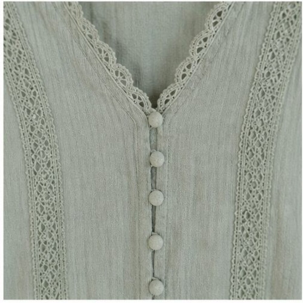 Sage Lace Trim Top - Picture 4 of 6